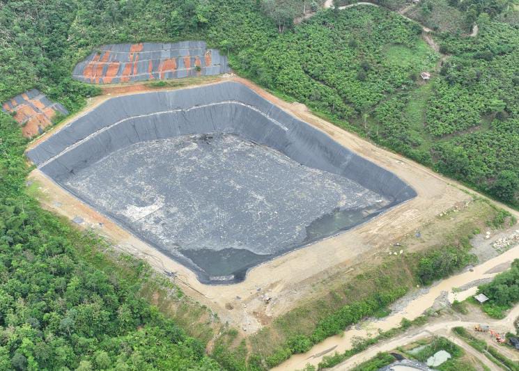 Análisis de Estabilidad de Taludes para Incremento en la Relavera 10